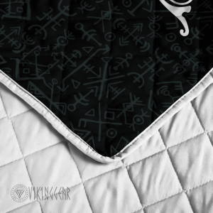 Raven And Spear Of Odin Viking Quilt Set