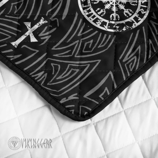 raven-and-vegvisir-symbol-viking-quilt-set