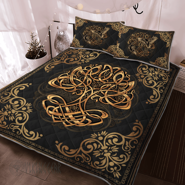 Yggdrasil Odin's ravens Huginn and Muninn Viking Quilt Set