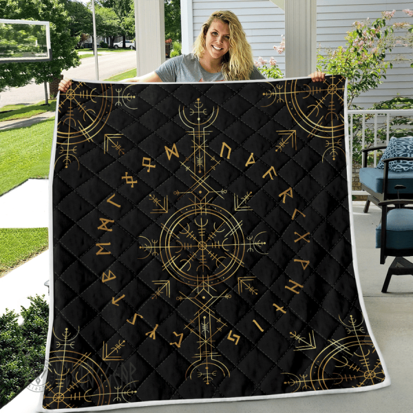 Vegvisir And Runic - Viking Quilt