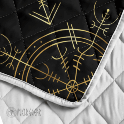 Vegvisir And Runic - Viking Quilt