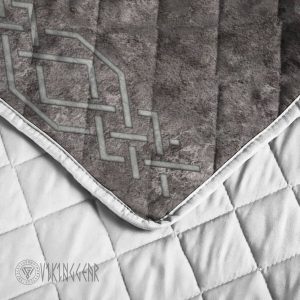 Vegvisir Symbol On A Stone-Textured Viking Quilt Set