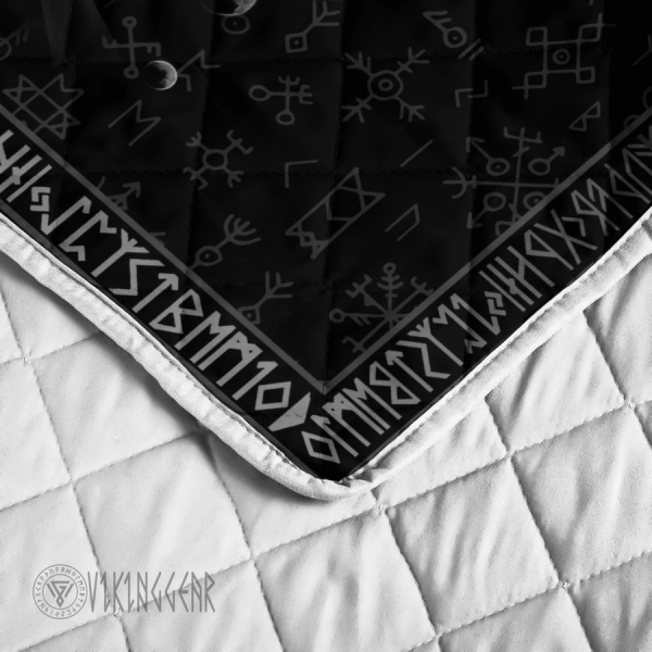 Yggdrasil With Axe And Norse Symbol Viking Quilt Set