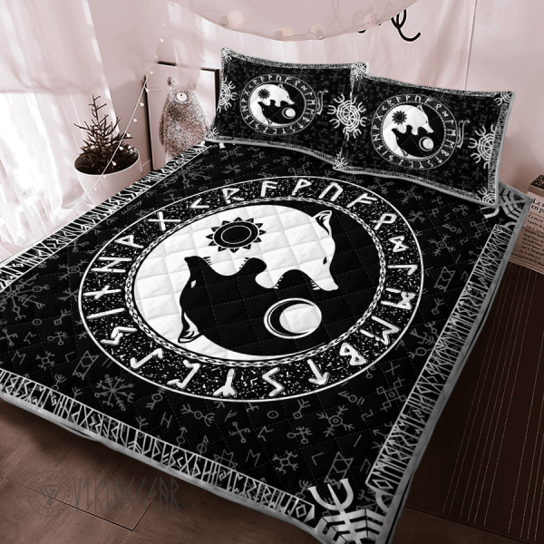 Yin Yang Wolf And Rune Viking Quilt Set